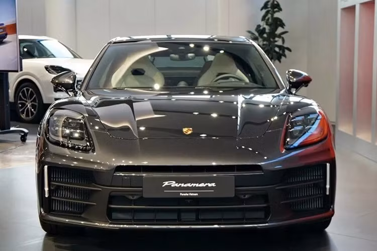 Tận thấy Porsche Panamera 2025 từ 6,42 tỷ vừa ra mắt Việt Nam - Hình 12 Tan thay Porsche Panamera 2025 tu 6,42 ty vua ra mat Viet Nam-Hinh-12