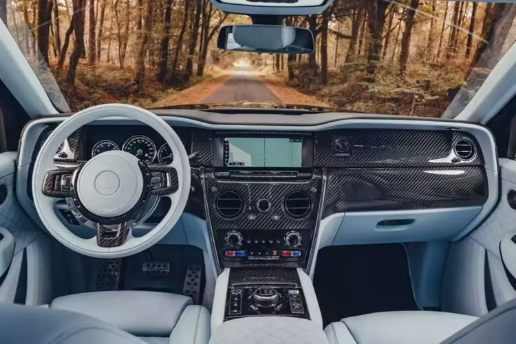 Rolls-Royce Cullinan duoc Brabus dao keo 