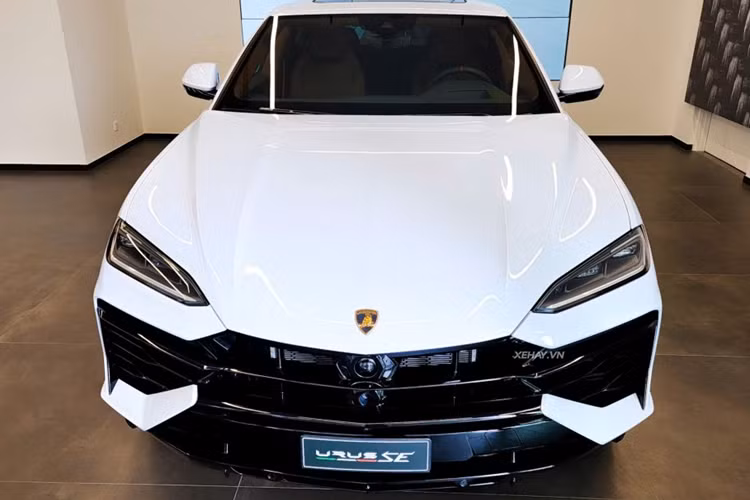 Cận cảnh siêu SUV Lamborghini Urus SE giá 15,6 tỷ tại Việt Nam - Hình 2 Can canh sieu SUV Lamborghini Urus SE gia 15,6 ty tai Viet Nam-Hinh-2