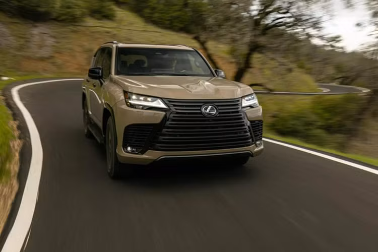 Lexus LX 2025 tang gia manh - bo tieu chuan, them ban hybrid-Hinh-7