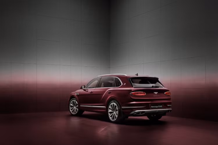Bentley Bentayga Atelier Edition 