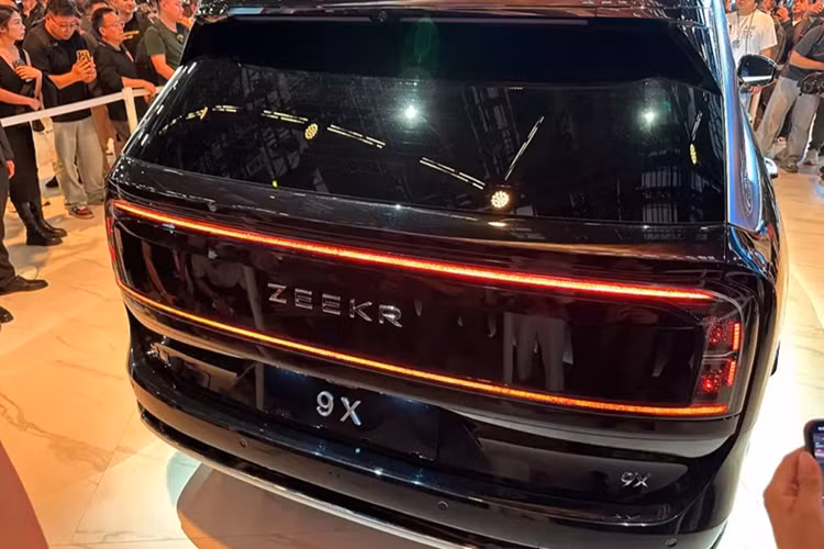 Zeekr 9X - “Rolls Royce Cullinan Trung Quoc” gia chi nhu BMW X5-Hinh-9