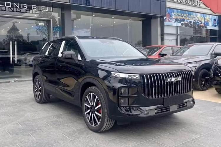 Jaecoo J7 PHEV tại Việt Nam bất ngờ giảm tới 90 triệu đồng - Hình 2 Jaecoo J7 PHEV tai Viet Nam bat ngo giam toi 90 trieu dong-Hinh-2