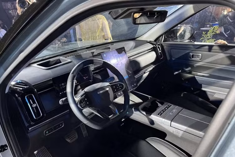 Jaecoo J7 PHEV tại Việt Nam bất ngờ giảm tới 90 triệu đồng - Hình 3 Jaecoo J7 PHEV tai Viet Nam bat ngo giam toi 90 trieu dong-Hinh-3