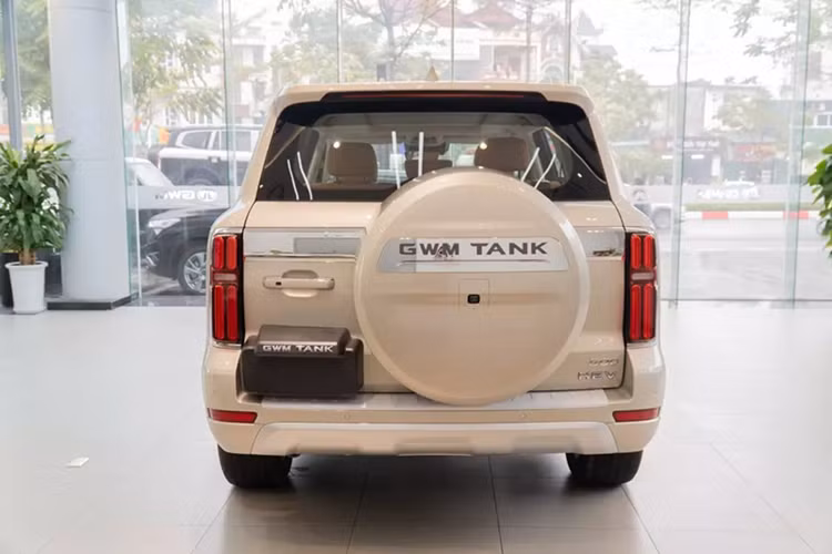 Tank 500 tại Việt Nam, từ 2,137 tỷ đồng "đấu" Toyota Land Cruiser - Hình 4 Tank 500 tai Viet Nam, tu 2,137 ty dong