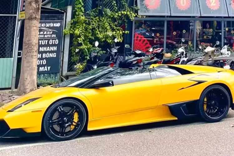 Chiếc Lamborghini Murcielago LP640-4 độc nhất Việt Nam tái xuất - Hình 2 Chiec Lamborghini Murcielago LP640-4 doc nhat Viet Nam tai xuat-Hinh-2