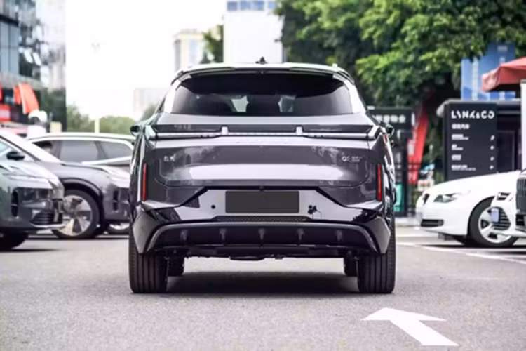 Lynk & Co 08 từ 1,5 tỷ về Việt Nam, "đấu" Hyundai SantaFe - Hình 8 Lynk & Co 08 tu 1,5 ty ve Viet Nam,