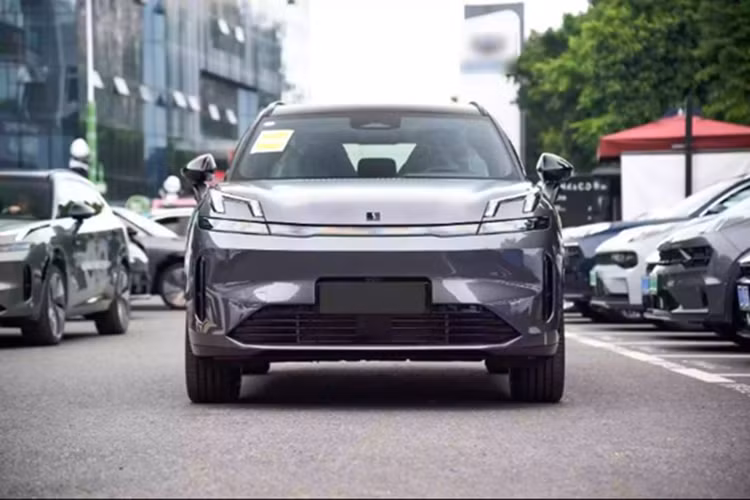 Lynk & Co 08 từ 1,5 tỷ về Việt Nam, "đấu" Hyundai SantaFe - Hình 2 Lynk & Co 08 tu 1,5 ty ve Viet Nam,