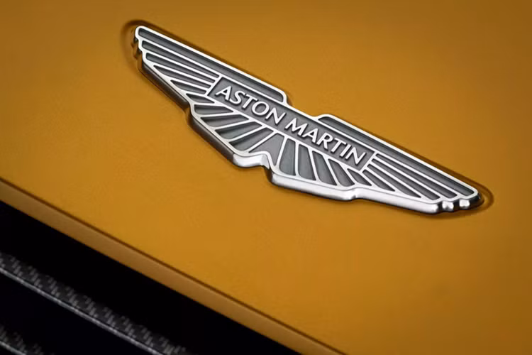 "Kiệt tác" Aston Martin Valiant 735 mã lực, giới hạn 38 chiếc - Hình 4 Chỉ một xe Aston Martin Valiant độc nhất được giao đến Canada, xe đã được bàn giao đến chủ nhân thông qua Grand Touring Automobiles (đại lý chuyên về các dòng siêu xe, xe sang như Koenigsegg, Lamborghini, Lotus, Pininfarina, Rimac và Zagato)
