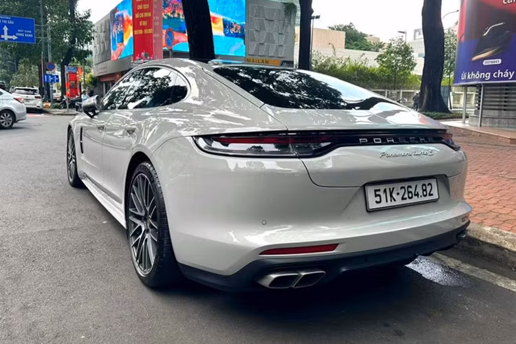 Porsche Panamera Turbo S của "Qua Vũ" rớt giá còn hơn 9 tỷ đồng - Hình 8 Porsche Panamera Turbo S cua
