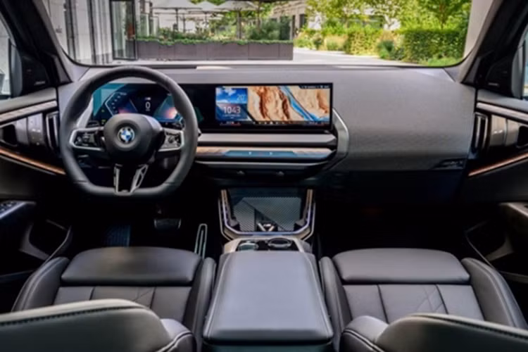 BMW X3 2025 sap ra mat Viet Nam, san sang 