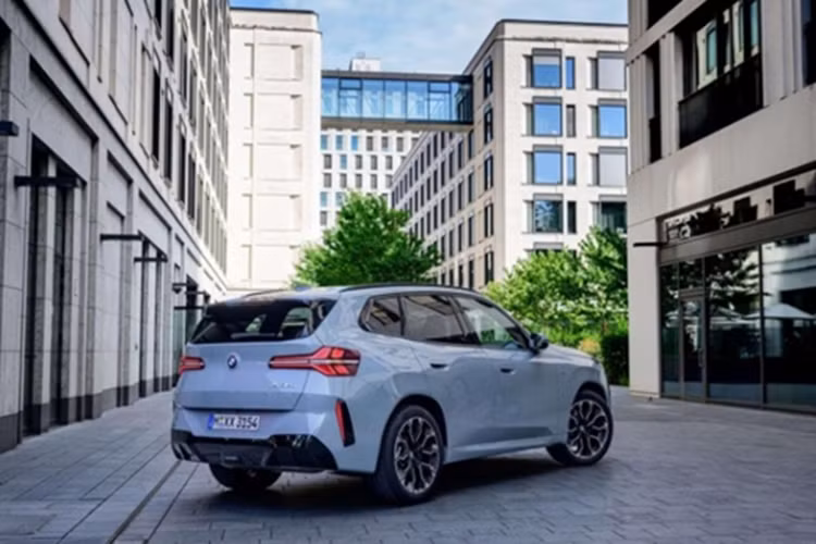 BMW X3 2025 sap ra mat Viet Nam, san sang 