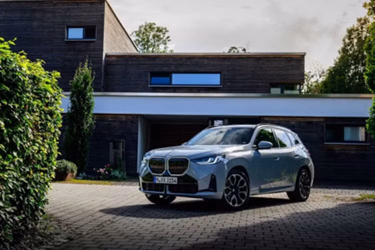 BMW X3 2025 sap ra mat Viet Nam, san sang 