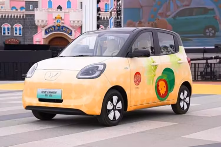 Cận cảnh Wuling Hongguang Mini EV 5 cửa siêu rẻ từ 147 triệu đồng - Hình 10 Can canh Wuling Hongguang Mini EV 5 cua sieu re tu 147 trieu dong-Hinh-10