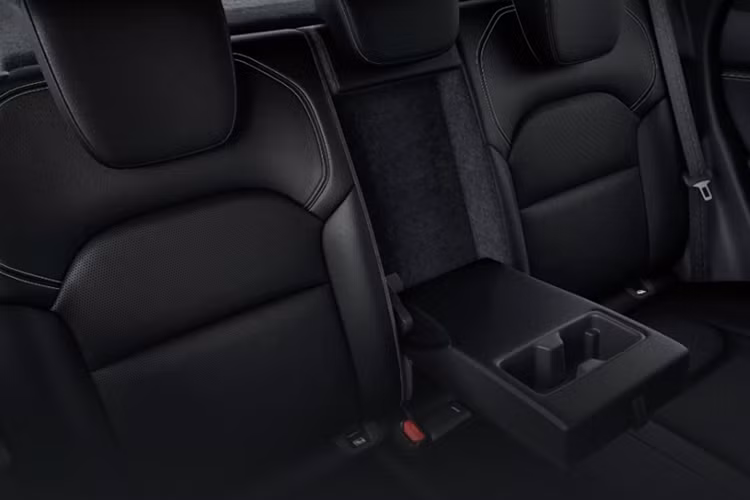 Suzuki Grand Vitara 2025 ra mắt Châu Á, từ 342 triệu đồng - Hình 8 Suzuki Grand Vitara 2025 ra mat Chau A, tu 342 trieu dong-Hinh-8