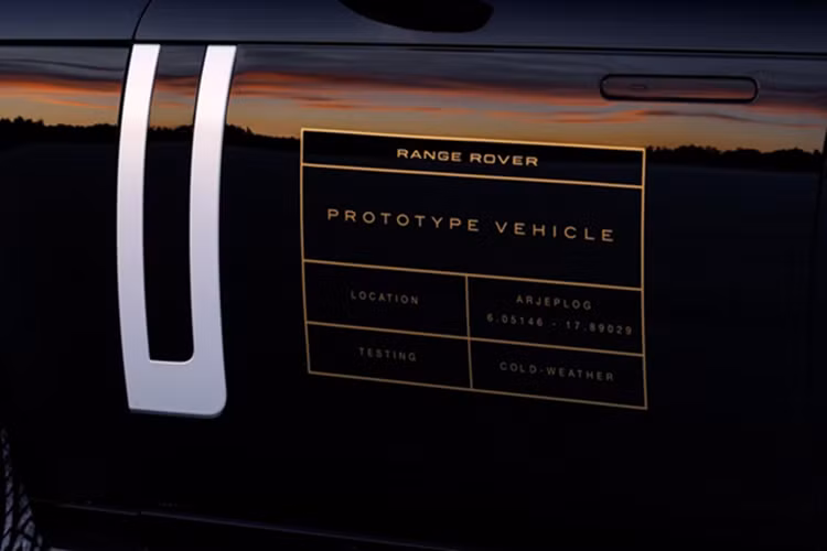 Range Rover Electric hé lộ bộ pin 117 kWh, công nghệ xịn sò - Hình 2 Range Rover Electric he lo bo pin 117 kWh, cong nghe xin so-Hinh-2