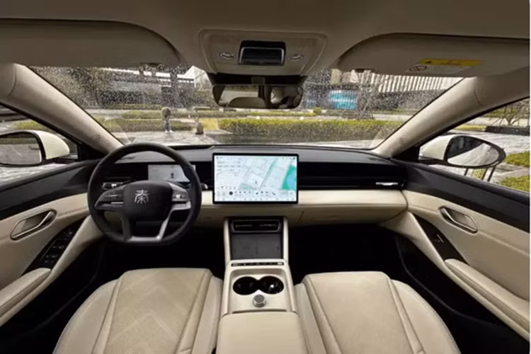BYD Qin L 2025 them goi “God's Eye” C, tu 16.500 USD-Hinh-5