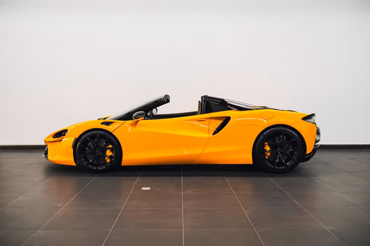 McLaren Artura Spider gần 17 tỷ "kín tiếng" của đại gia Sài Gòn - Hình 4 McLaren Artura Spider gan 17 ty