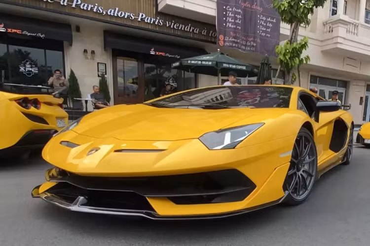 Lamborghini Aventador SVJ hon 53 ty cua dai gia Jacky tai xuat