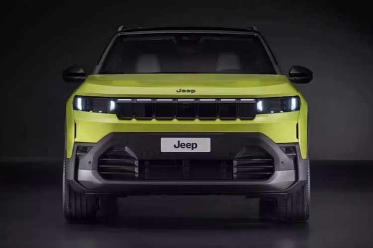 Jeep Compass 2026 lo dien, chung khung gam voi Peugeot 5008-Hinh-5