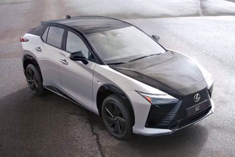 SUV điện Lexus RZ 2025 ra mắt, chạy tối đa 575 km/lần sạc - Hình 7 SUV dien Lexus RZ 2025 ra mat, chay toi da 575 km/lan sac-Hinh-7