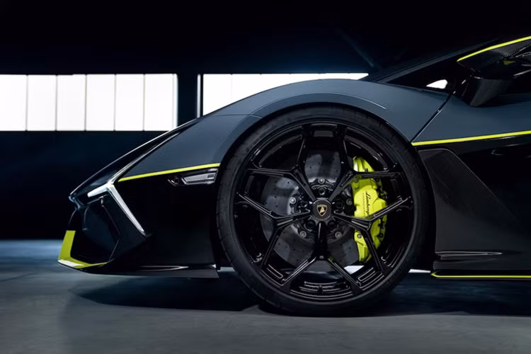 Ducati Panigale V4 Lamborghini - 