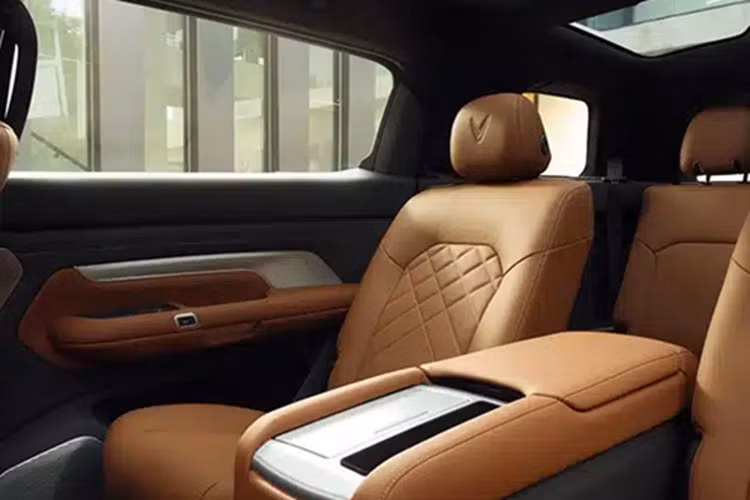 VinFast Limo Green nhận cọc tại Việt Nam, dự kiến 700 triệu đồng? - Hình 4 VinFast Limo Green nhan coc tai Viet Nam, du kien 700 trieu dong?-Hinh-4