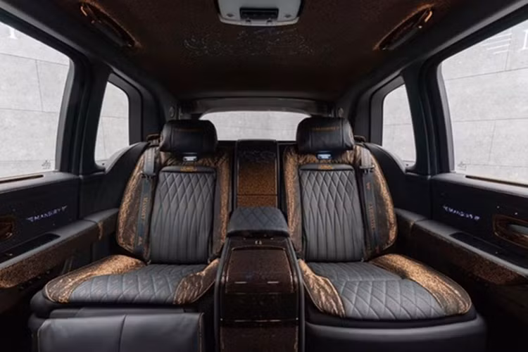 Rolls-Royce Cullinan phong cach A Rap 