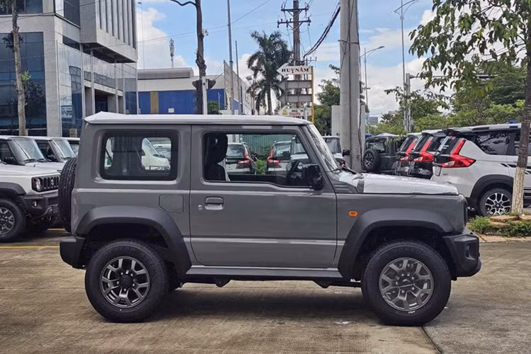 Suzuki Jimny 
