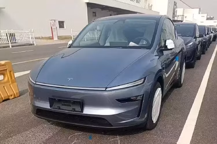 Tesla Model Y là chiếc ôtô bán chạy nhất Trung Quốc năm 2024 - Hình 2 Tesla Model Y la chiec oto ban chay nhat Trung Quoc nam 2024-Hinh-2
