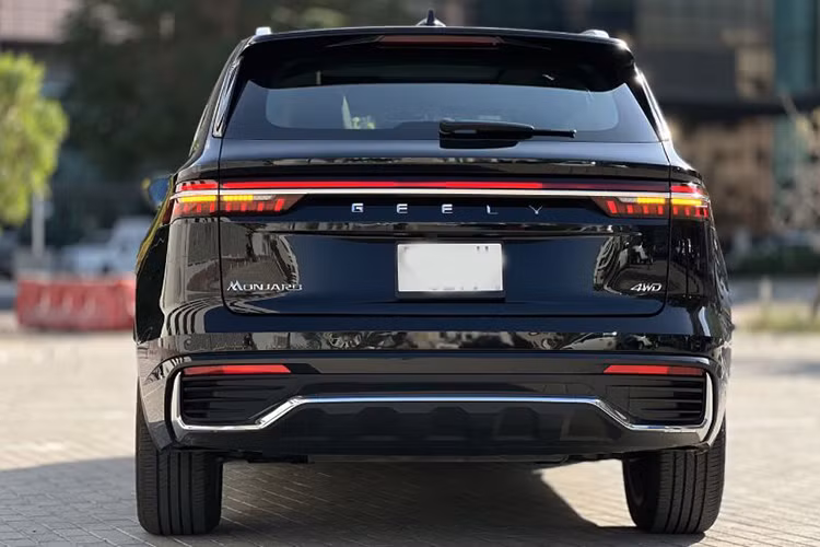 Geely Monjaro sắp về Việt Nam, cạnh tranh "thánh lật" Toyota Fortuner? - Hình 7 Geely Monjaro sap ve Viet Nam, canh tranh