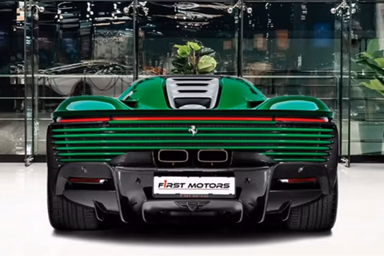Ferrari Daytona SP3 màu BP Green "độc nhất" không dưới 76 tỷ đồng - Hình 9 Ferrari Daytona SP3 mau BP Green