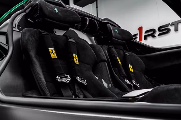 Ferrari Daytona SP3 màu BP Green "độc nhất" không dưới 76 tỷ đồng - Hình 6 Ferrari Daytona SP3 mau BP Green