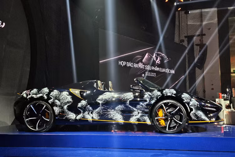 Minh Nhựa sang Anh thăm McLaren, chờ Elva gần 200 tỷ lăn bánh - Hình 7 Minh Nhua sang Anh tham McLaren, cho Elva gan 200 ty lan banh-Hinh-7