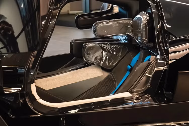 Bugatti Bolide hon tram ty dong thu hai cua dai gia sieu xe My-Hinh-5