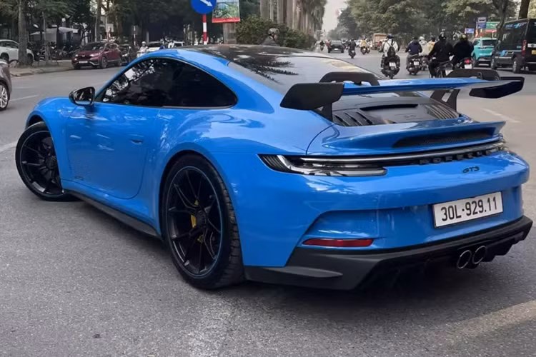 Chạm mặt Porsche 911 GT3 hơn 16 tỷ của nữ đại gia Hà Nội - Hình 3 Cham mat Porsche 911 GT3 hon 16 ty cua nu dai gia Ha Noi-Hinh-3