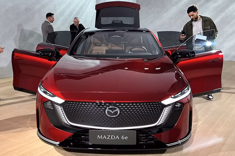 Mazda 6e sắp chào sân Đông Nam Á, sẽ bán tại Việt Nam? - Hình 7 Mazda 6e sap chao san Dong Nam A, se ban tai Viet Nam?-Hinh-7