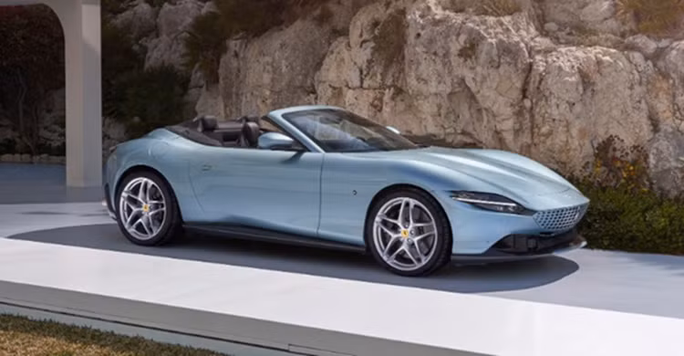 Hãng siêu xe Ferrari đạt doanh thu kỷ lục trong năm 2024 - Hình 2 Hang sieu xe Ferrari dat doanh thu ky luc trong nam 2024-Hinh-2