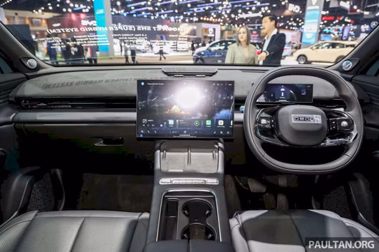 Omoda C7 PHEV 2025 - CUV cỡ C "ăn xăng" chỉ 4,89 lít/100km - Hình 5 Omoda C7 PHEV 2025 - CUV co C