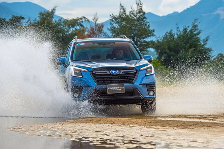 Subaru Forester tiếp tục giảm đến 200 triệu đồng tháng 4/2025 - Hình 8 Subaru Forester tiep tuc giam den 200 trieu dong thang 4/2025-Hinh-8