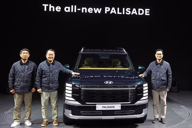 Ngắm Hyundai Palisade 2025 "bằng xương bằng thịt" từ 851 triệu đồng - Hình 17 Ngam Hyundai Palisade 2025