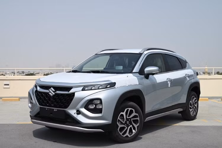 Suzuki Fronx 