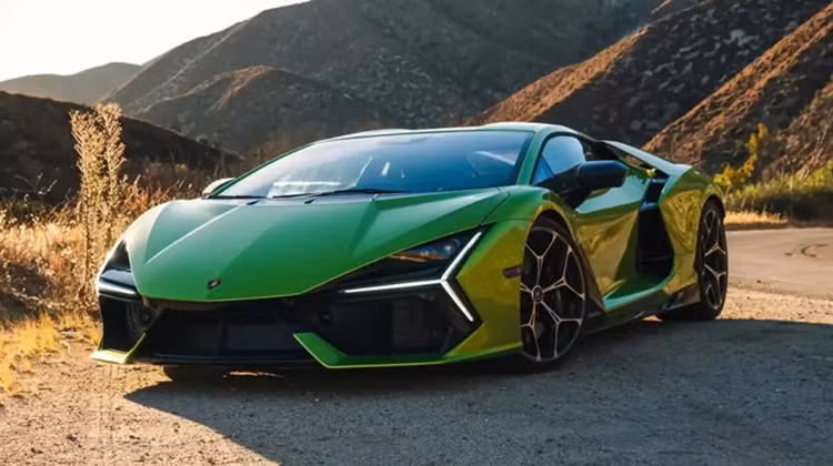 Lamborghini đạt doanh số bán siêu xe kỷ lục, vẫn "thua" Ferrari Lamborghini dat doanh so ban sieu xe ky luc, van