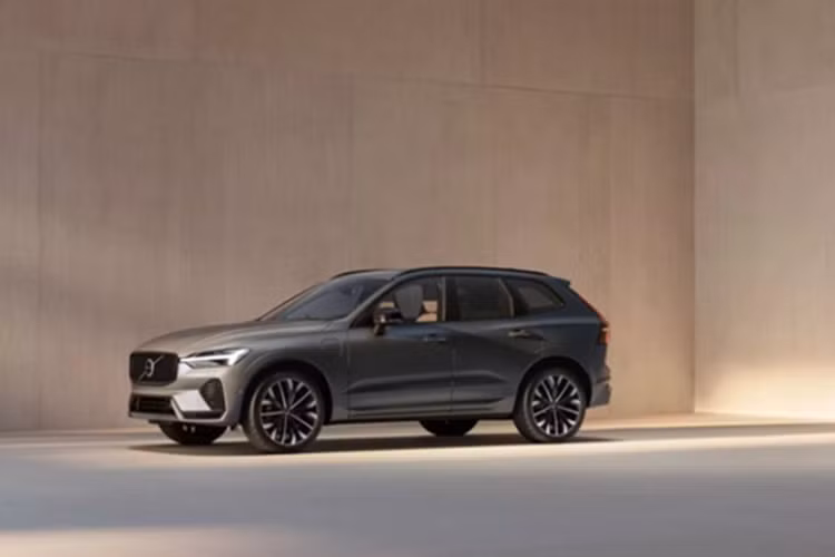 Volvo XC60 2026 ra mắt, SUV hybrid nâng cấp loạt trang bị hiện đại Volvo XC60 2026 ra mat, SUV hybrid nang cap loat trang bi hien dai