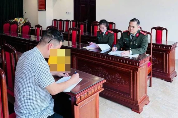 Xử phạt đối tượng báo chốt CSGT trên mạng xã hội ở Lào Cai