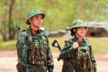 Jun Phạm bất ngờ tái xuất cùng Trang Pháp, mang năng lượng bùng nổ sau giây phút xúc động ở Sao Nhập Ngũ 2025