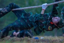 Sao Nhập Ngũ 2025 tập 5: Trang Pháp bùng nổ, Diệu Nhi giữ vững phong độ tại hội thao leo dây ngang