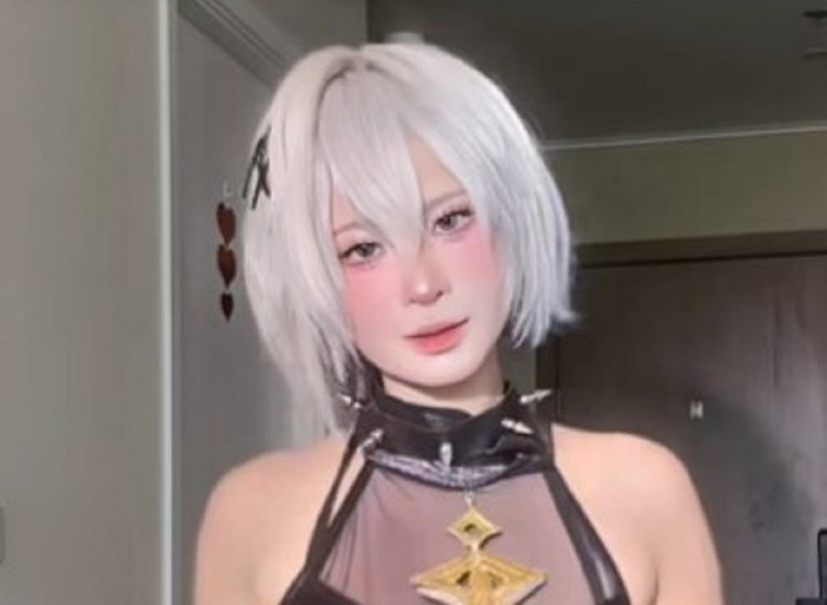 Dù ở phong cách nào, Quỳnh Bei vẫn luôn khiến cộng đồng game thủ phải thốt lên: “Đỉnh của chóp!”. quy-8.png