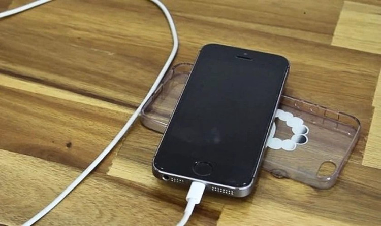 5 lưu ý vàng khi dùng sạc nhanh để pin điện thoại bền lâu