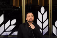 Đằng sau việc EU thông qua khoản vay hơn 100 tỷ USD cho Ukraine